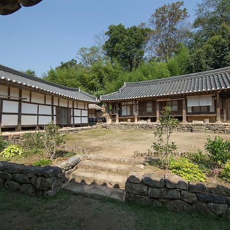 Jinrae Lee'S Traditional House Boseong Luaran gambar