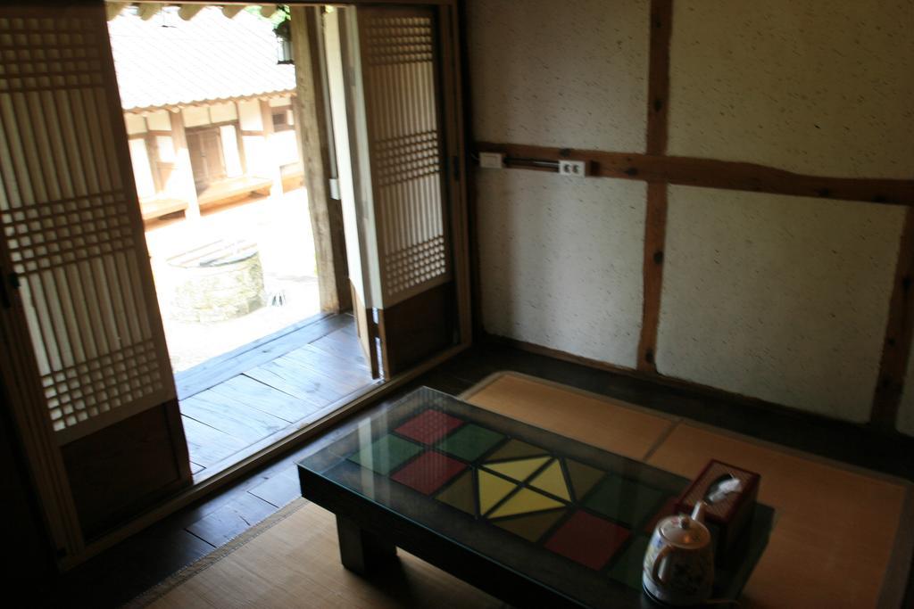 Jinrae Lee'S Traditional House Boseong Luaran gambar