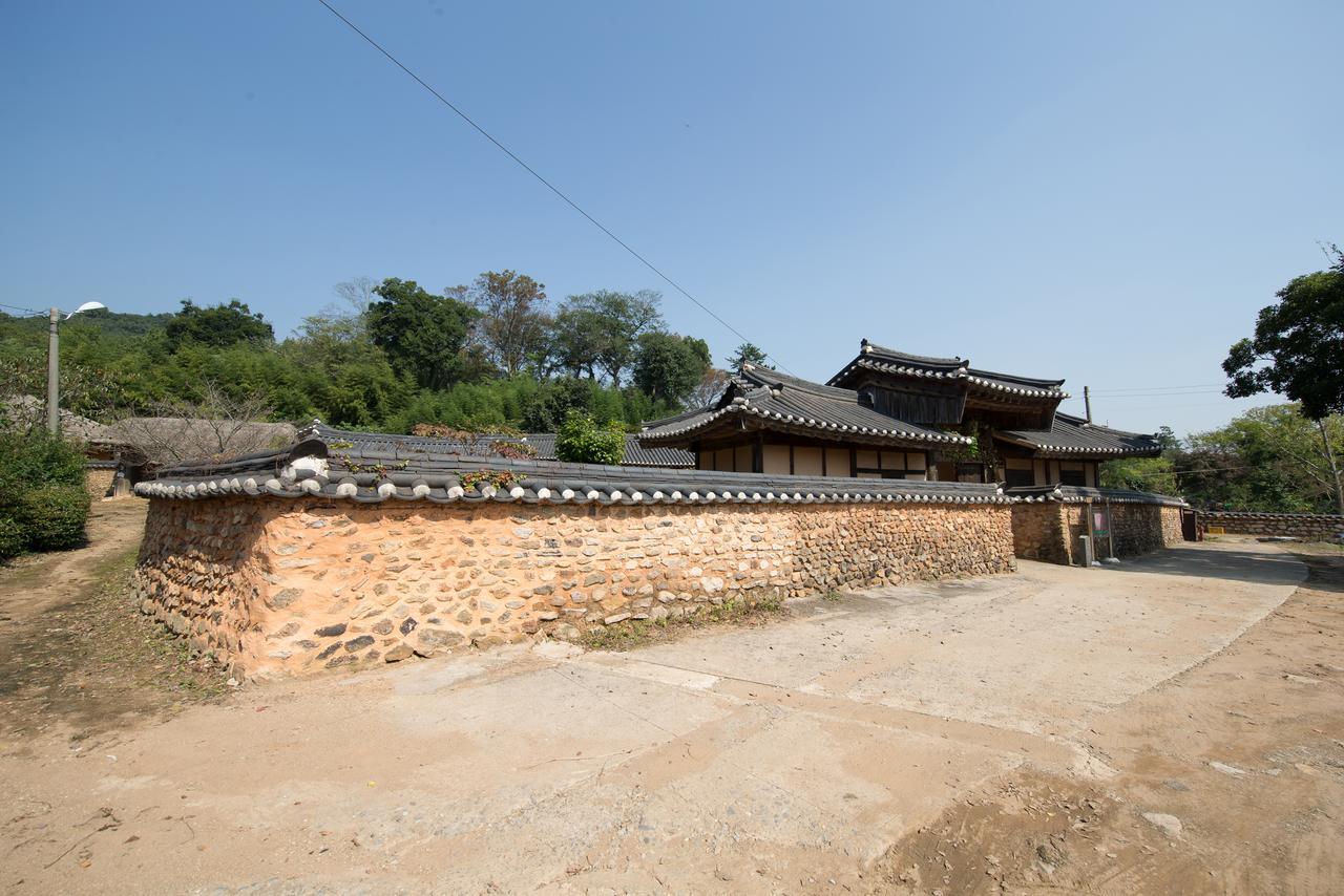 Jinrae Lee'S Traditional House Boseong Luaran gambar
